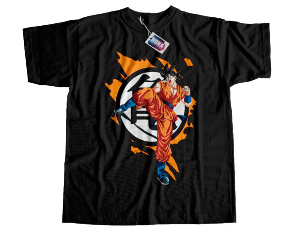 Camiseta dragon ball 008 Goku entrenando con la insignia de Roshi